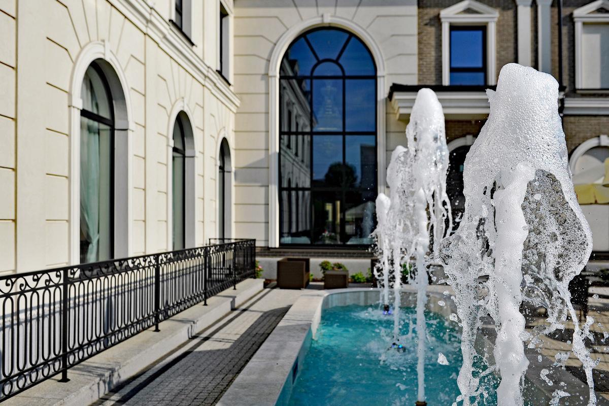 Hotel Mansor Ząbki Exterior foto